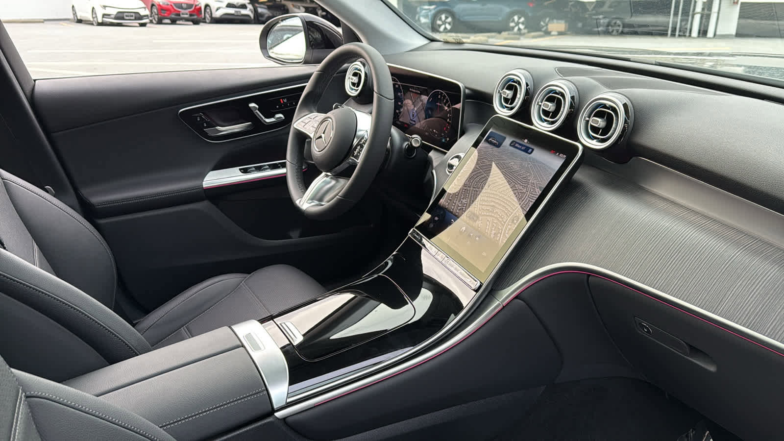 New 2025 Mercedes-Benz GLC 350e 4MATIC image 34