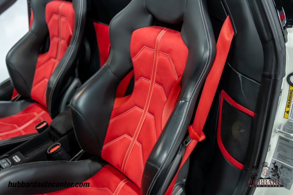 Used 2019 Ferrari 488 Spider RWD image 19