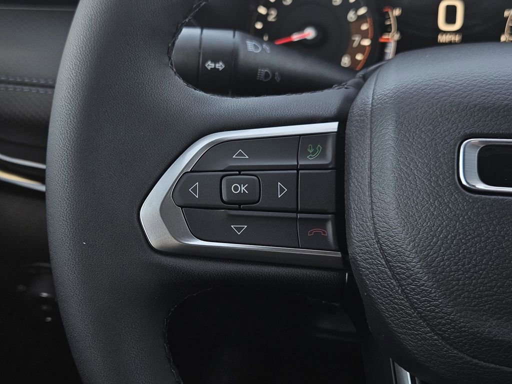 New 2026 Jeep Compass Latitude AWD/4WD image 15