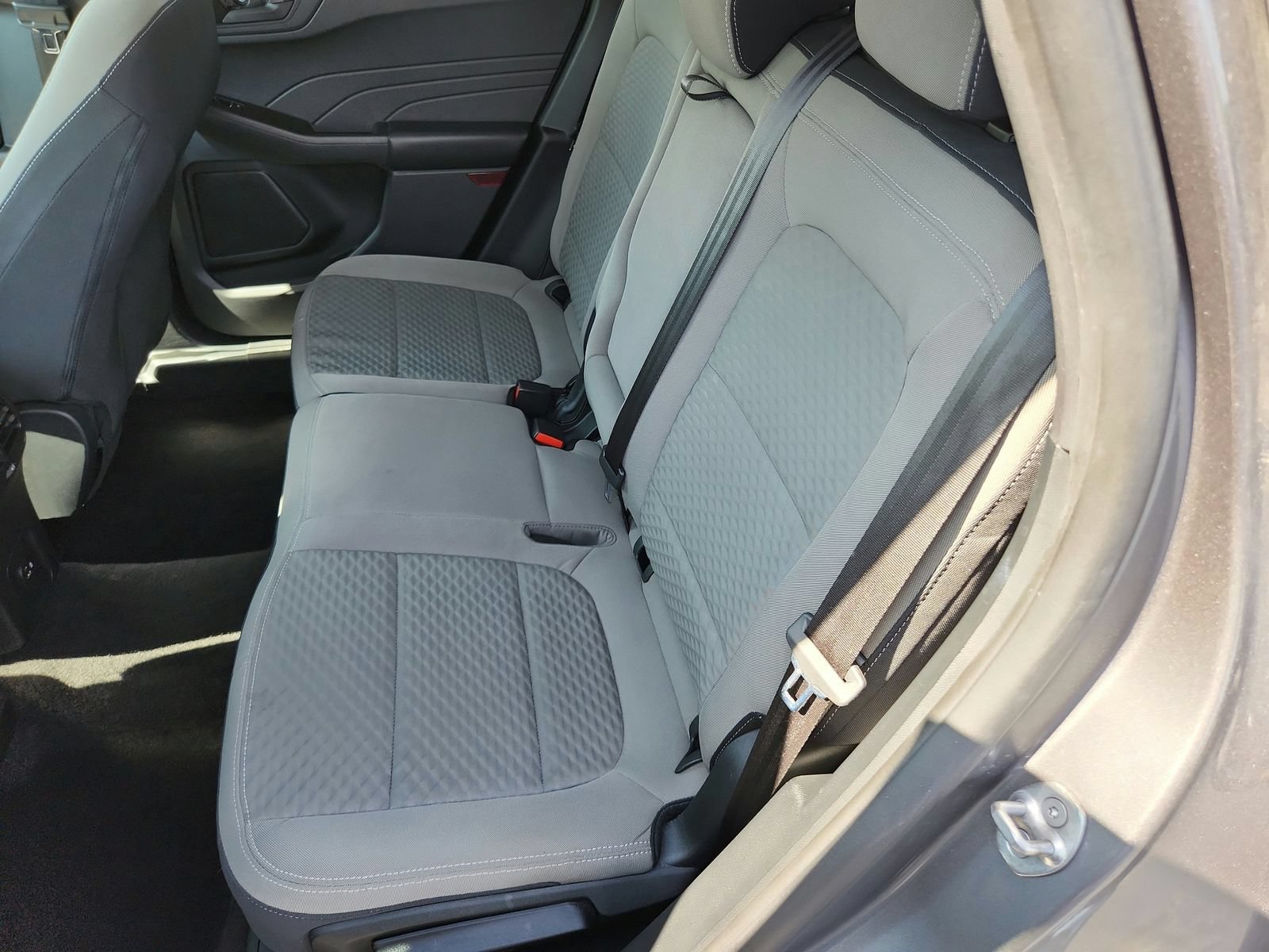 Used 2022 Ford Escape SE w/ Convenience Package FWD image 23