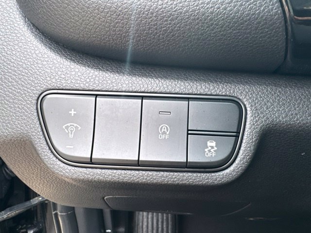 Used 2024 Kia Seltos S AWD/4WD image 14