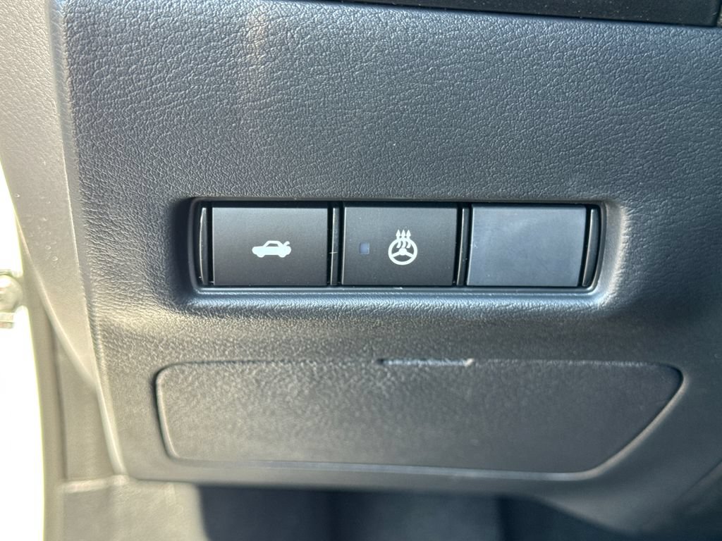 New 2026 Nissan Sentra SV w/ SV Convenience Package FWD image 27