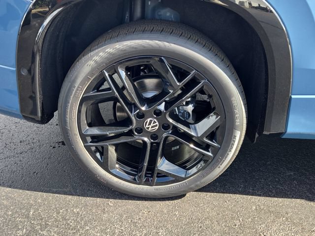 New 2026 Volkswagen Tiguan SE R-Line AWD/4WD image 5