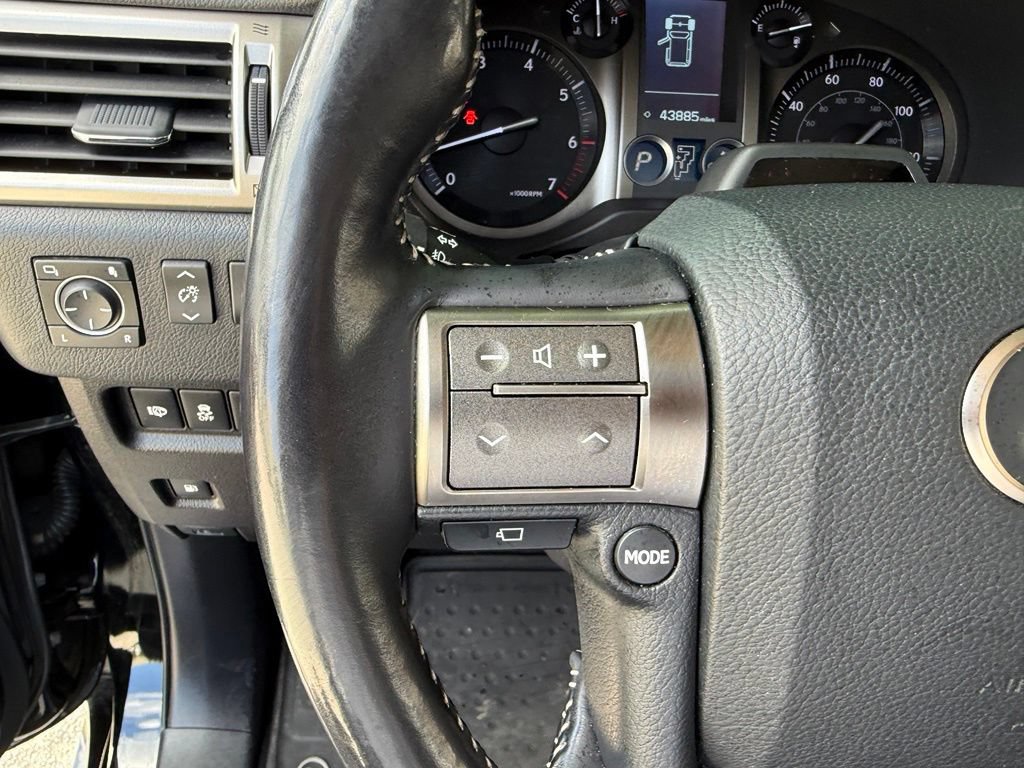 Used 2017 Lexus GX 460 Luxury AWD/4WD image 19