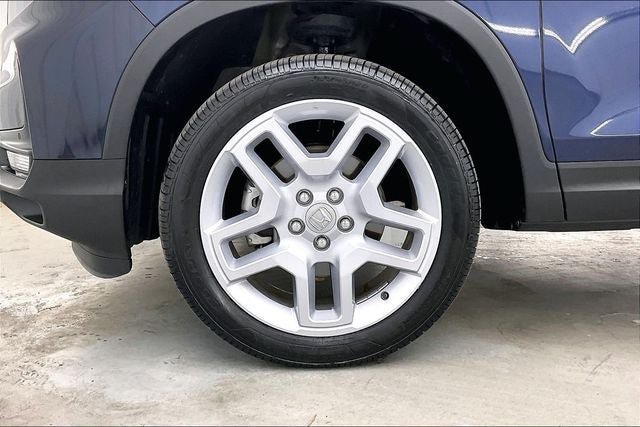 Certified 2024 Honda Passport EX-L image 10