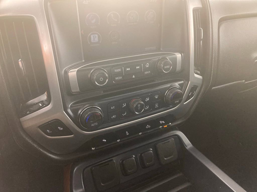 Used 2014 GMC Sierra 1500 SLT w/ SLT Preferred Package image 2