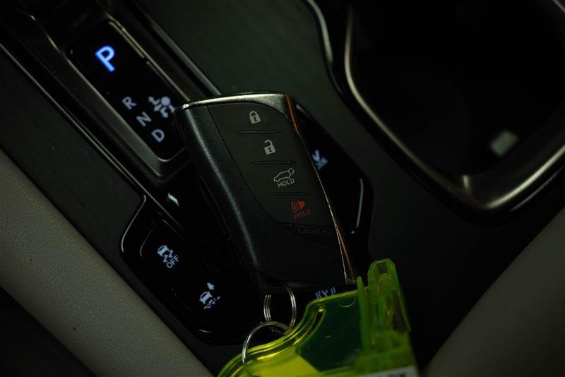 Used 2023 Lexus RX 350h w/ Cold Area Package AWD/4WD image 24