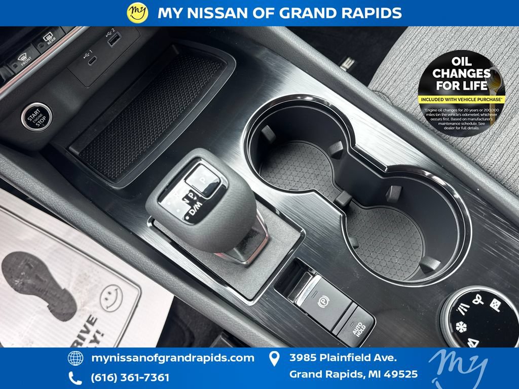 Used 2023 Nissan Rogue SV AWD/4WD image 27