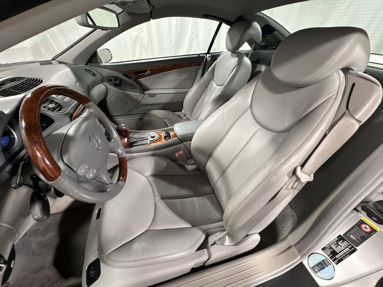 Used 2004 Mercedes-Benz SL 500 image 16