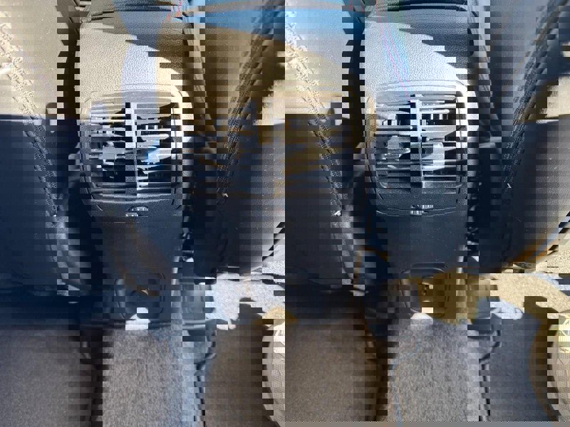 Used 2025 Ford Escape ST-Line w/ Tech Pack #1 image 16