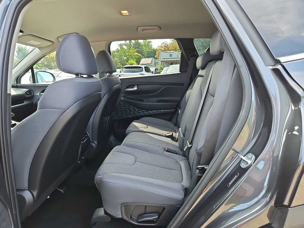 Used 2023 Hyundai Santa Fe SEL AWD/4WD image 12