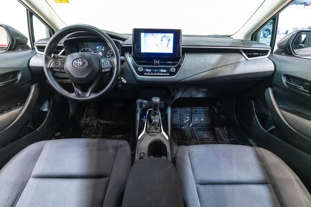 Used 2024 Toyota Corolla LE FWD image 13