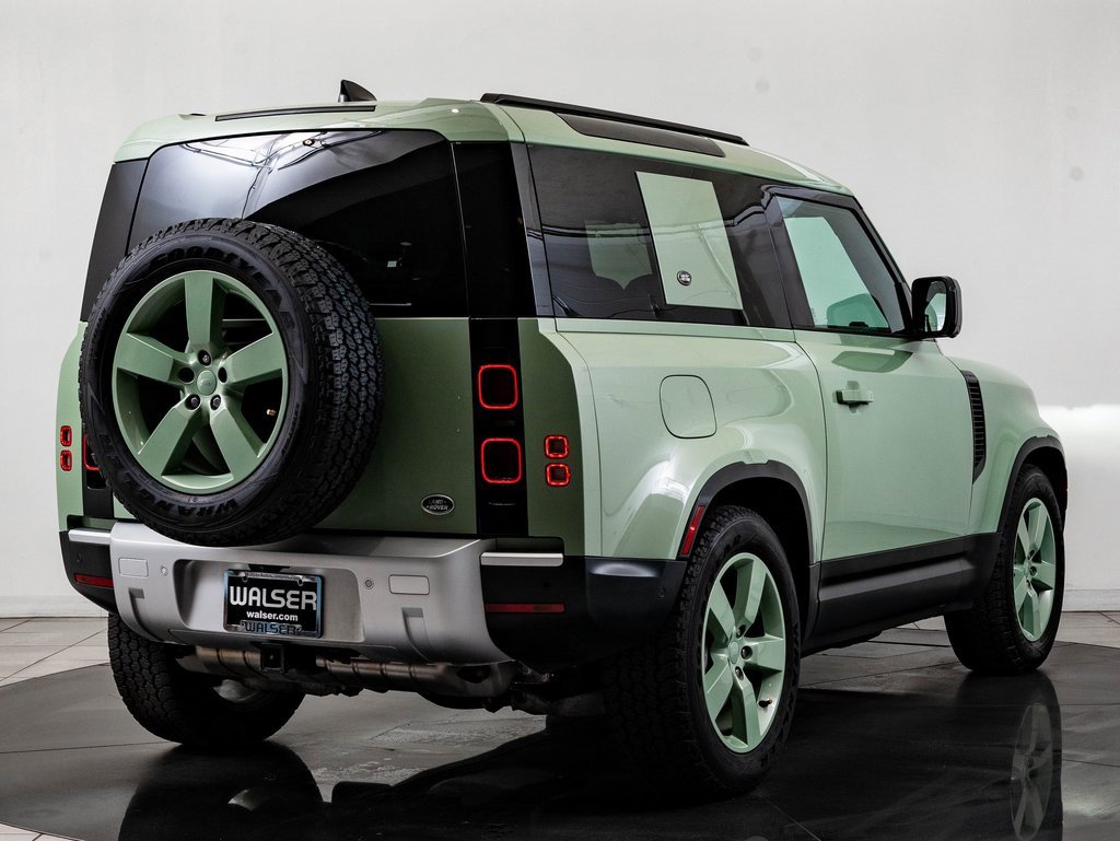 Used 2023 Land Rover Defender 110 75th Limited Edition image 10