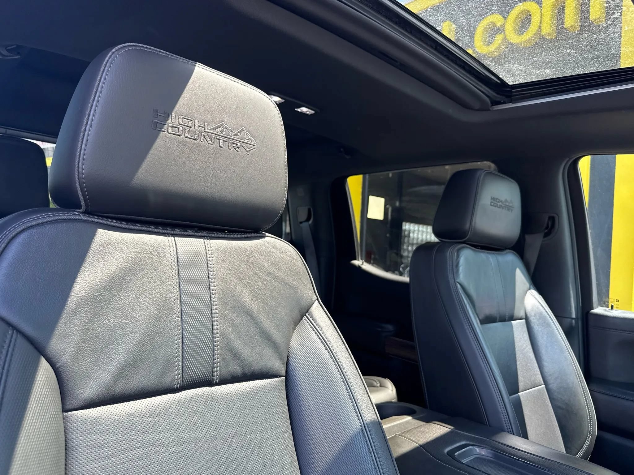 Used 2019 Chevrolet Silverado 1500 High Country w/ Technology Package AWD/4WD image 61
