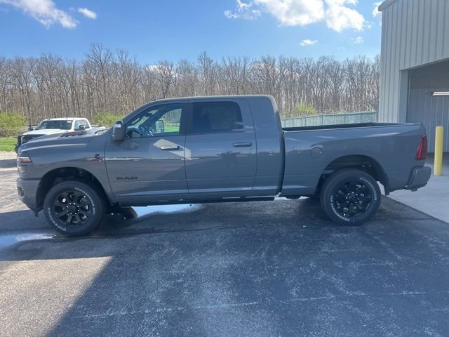 New 2026 RAM 2500 Laramie AWD/4WD image 9