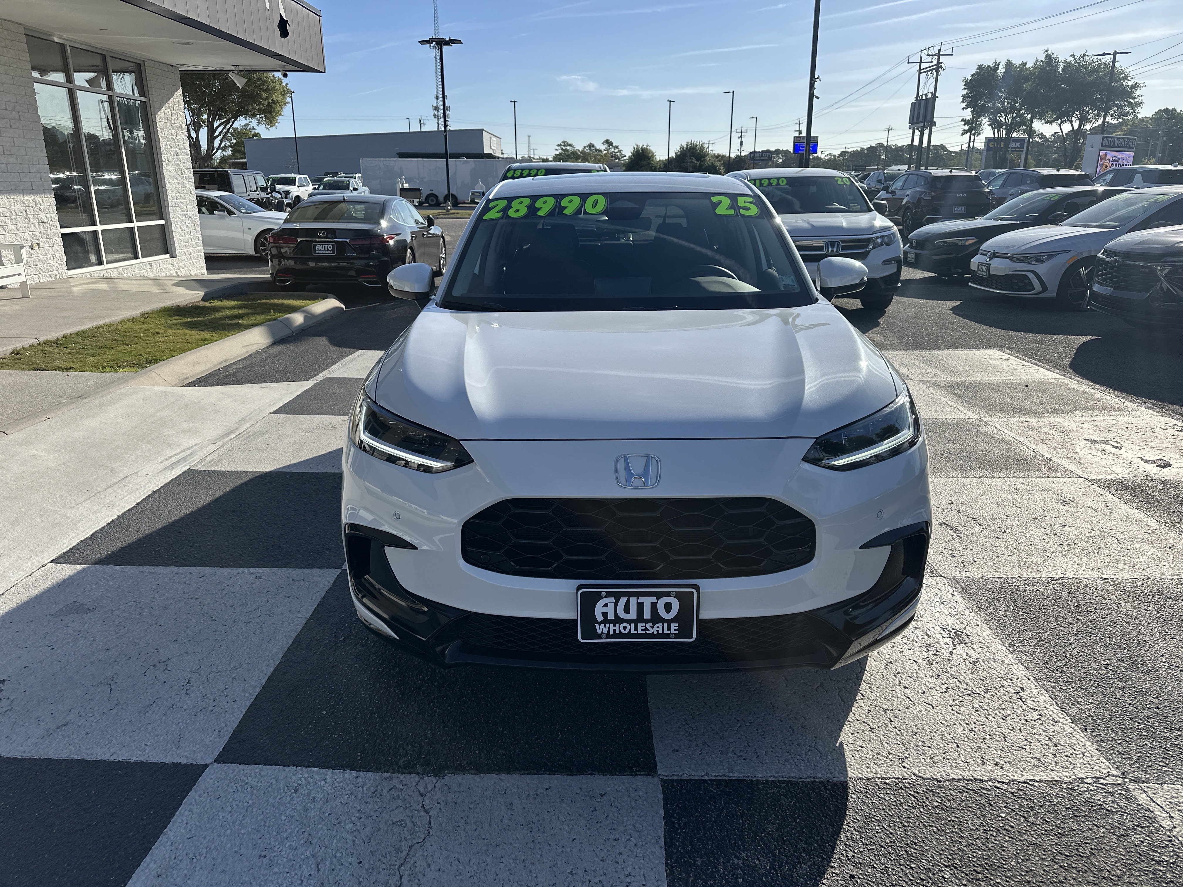 Used 2025 Honda HR-V EX-L image 2