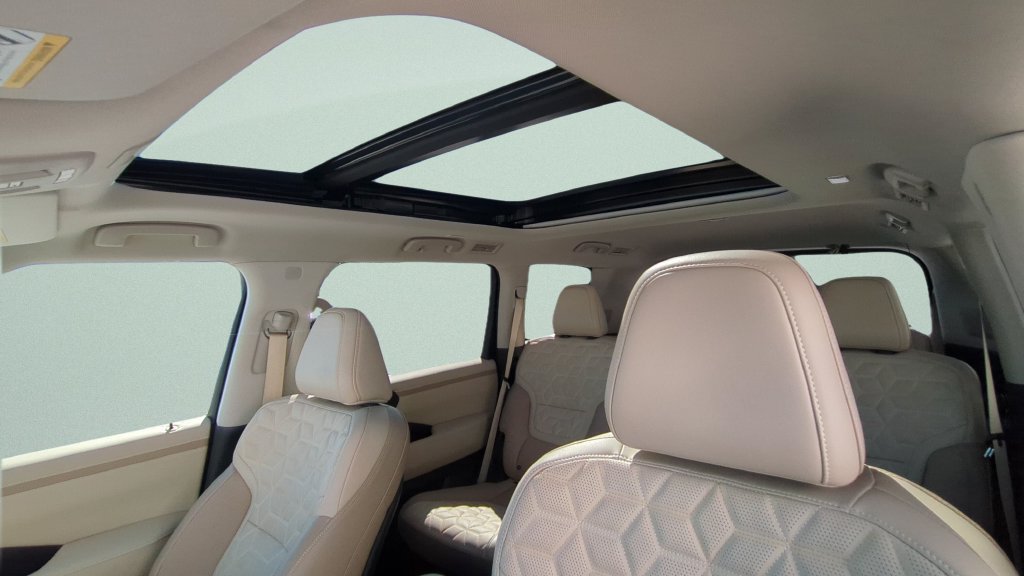 New 2026 Nissan Armada Platinum RWD image 17