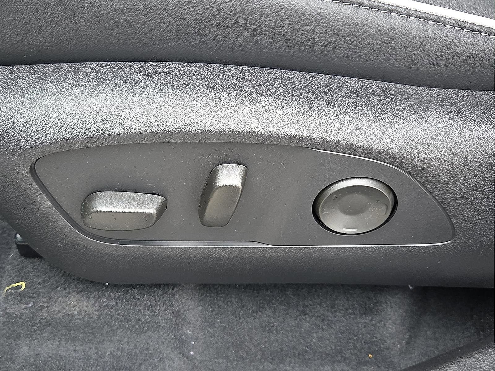 New 2026 Buick Enclave Preferred image 16