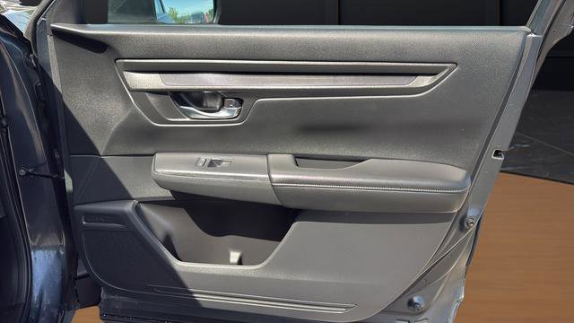 Used 2025 Honda CR-V LX image 23