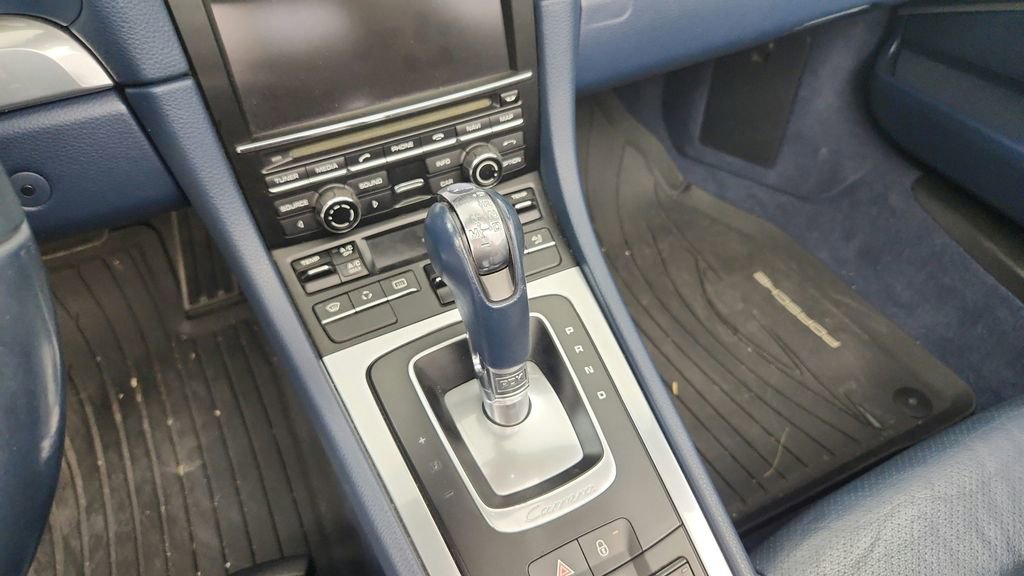 Used 2012 Porsche 911 Carrera RWD image 34