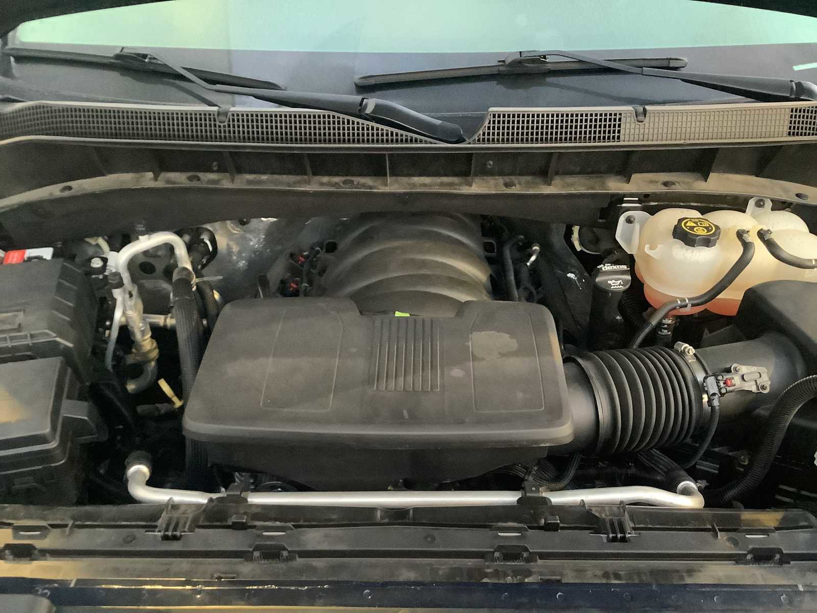 Used 2021 Chevrolet Silverado 1500 LT image 8