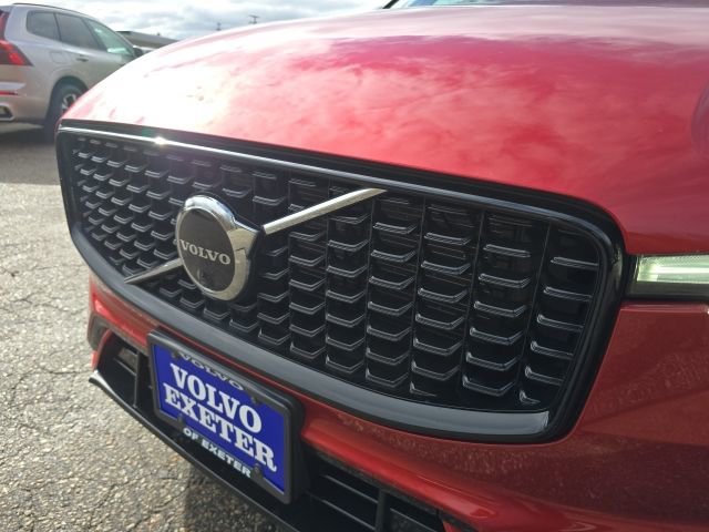 Certified 2023 Volvo XC60 B5 Plus w/ Climate Package AWD/4WD image 14
