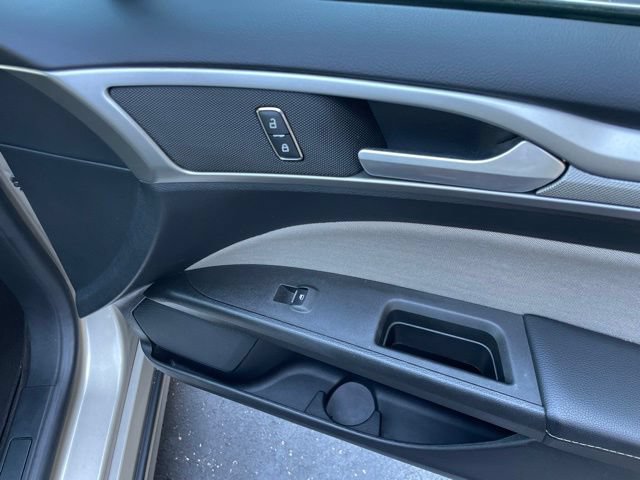 Used 2018 Ford Fusion S FWD image 43
