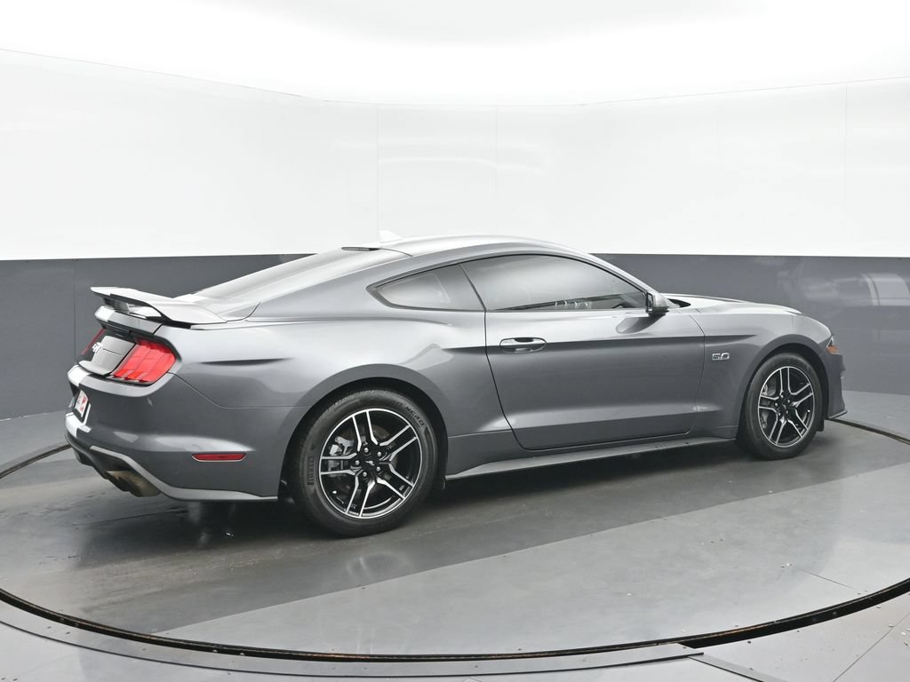 Used 2022 Ford Mustang GT Premium w/ Equipment Group 401A RWD image 3