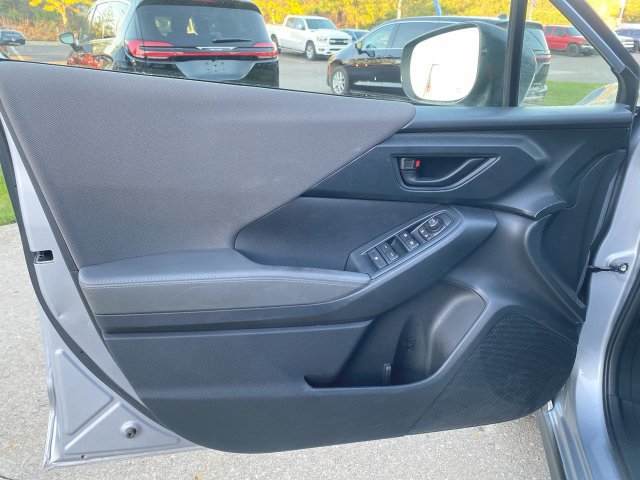 Used 2025 Subaru Crosstrek 2.5i Premium AWD/4WD image 22