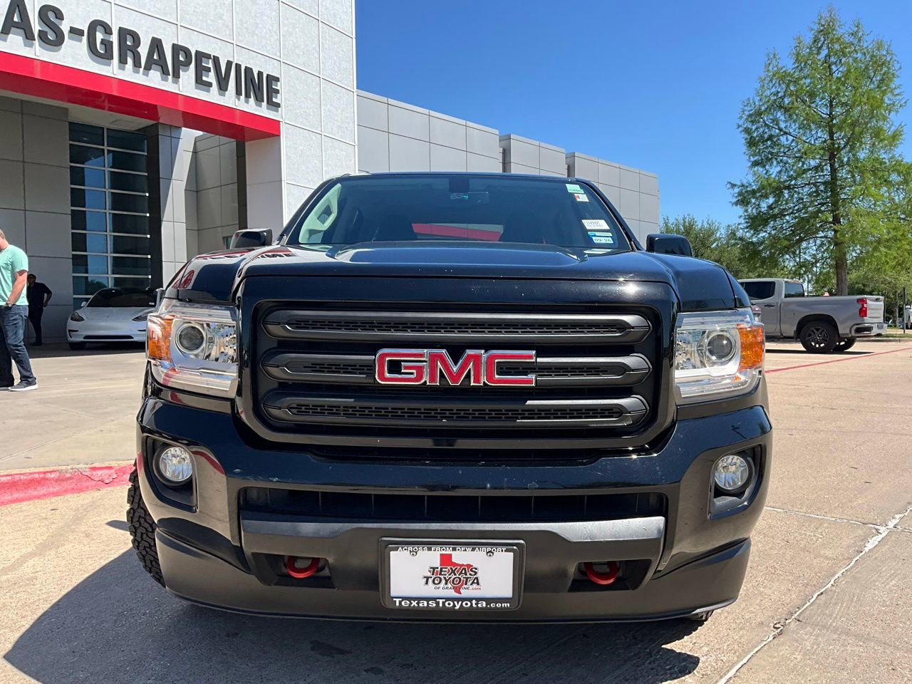 Used 2015 GMC Canyon SLE w/ All-Terrain Package image 3