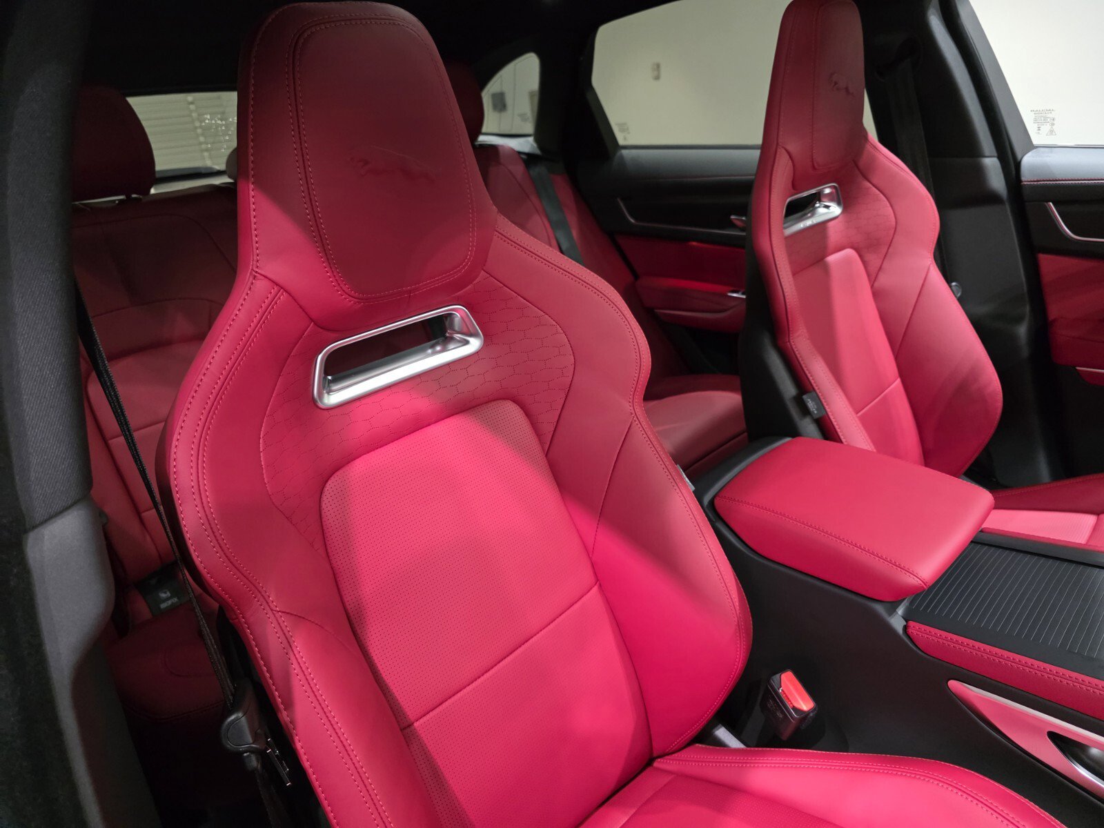 New 2026 Jaguar F-PACE R-Dynamic S image 25