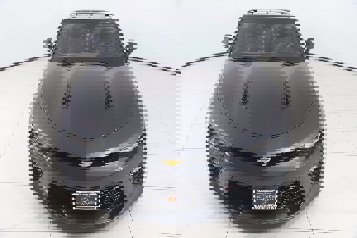 Used 2017 Chevrolet Camaro SS image 65