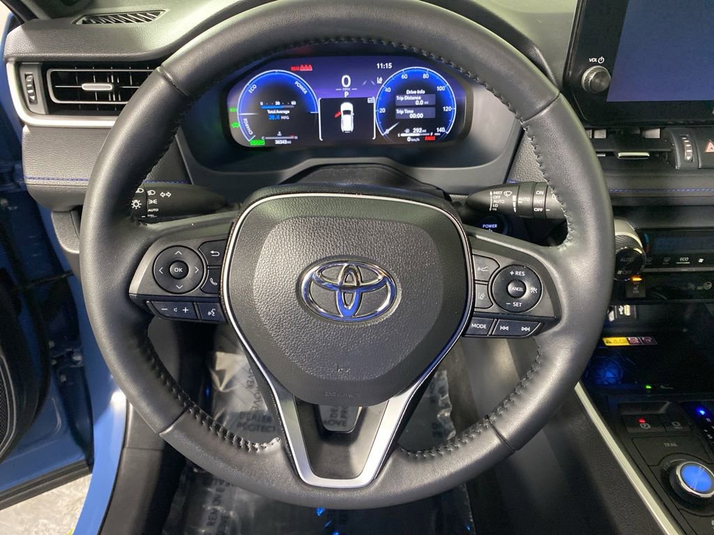Used 2023 Toyota RAV4 XSE AWD/4WD image 14