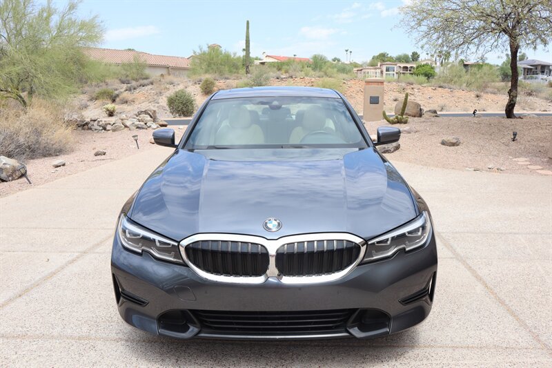 Used 2021 BMW 330e w/ Convenience Package RWD image 2