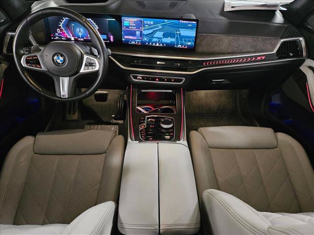 Used 2024 BMW X7 xDrive40i w/ Executive Package AWD/4WD image 18