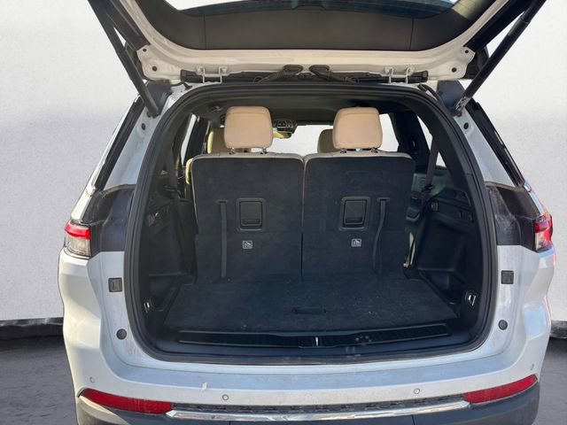 Used 2023 Jeep Grand Cherokee L Limited w/ Luxury Tech Group II image 21