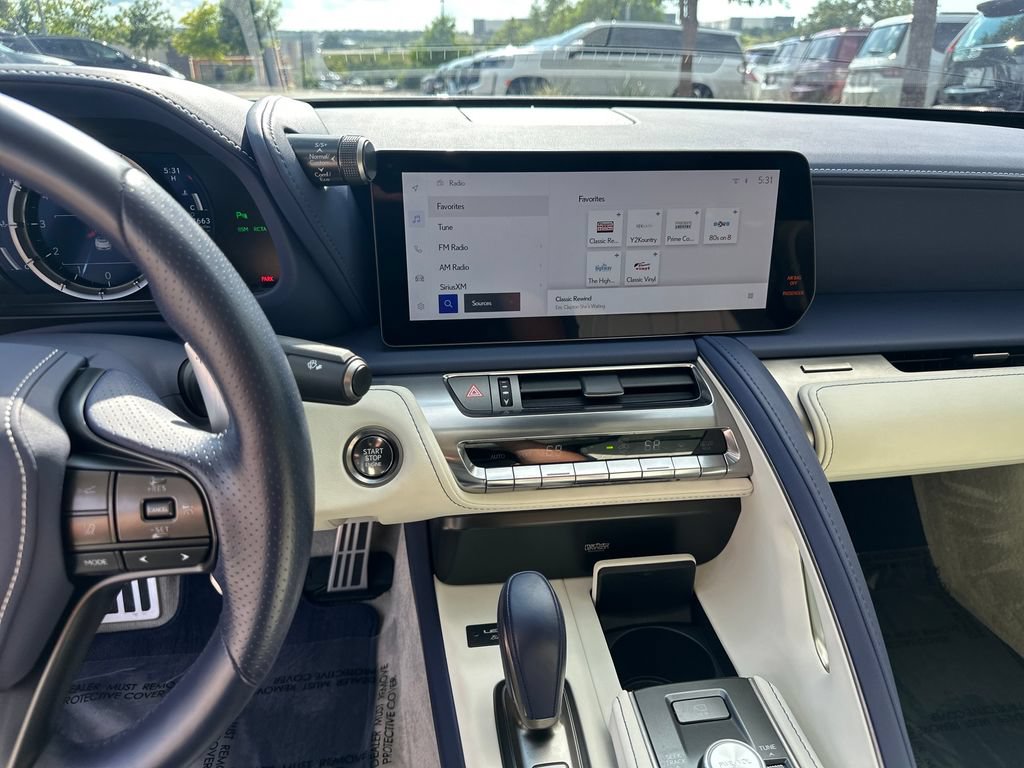 Used 2024 Lexus LC 500 Convertible RWD image 21