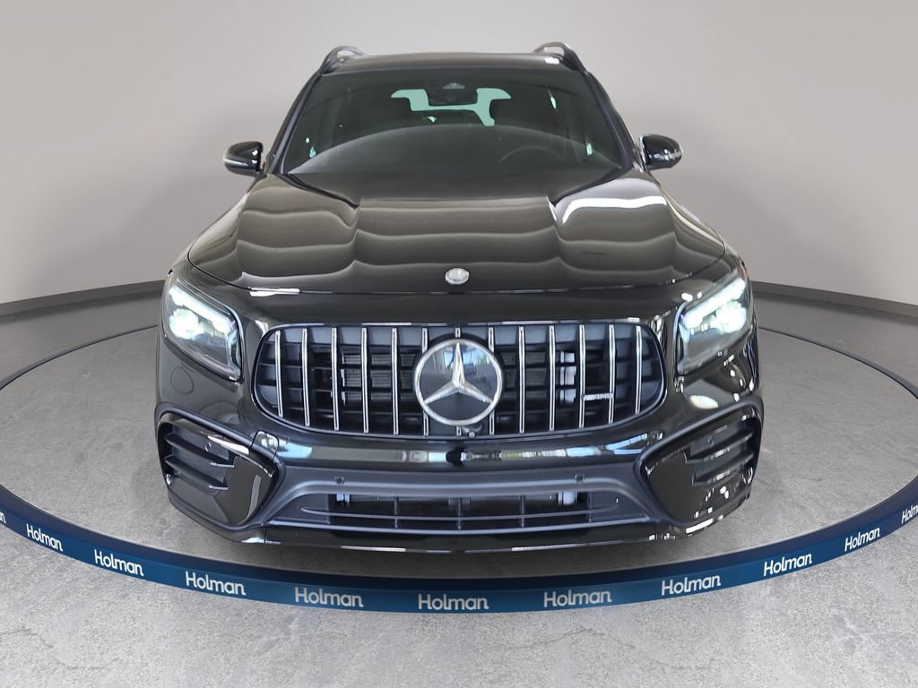Used 2025 Mercedes-Benz GLB 35 AMG 4MATIC image 3