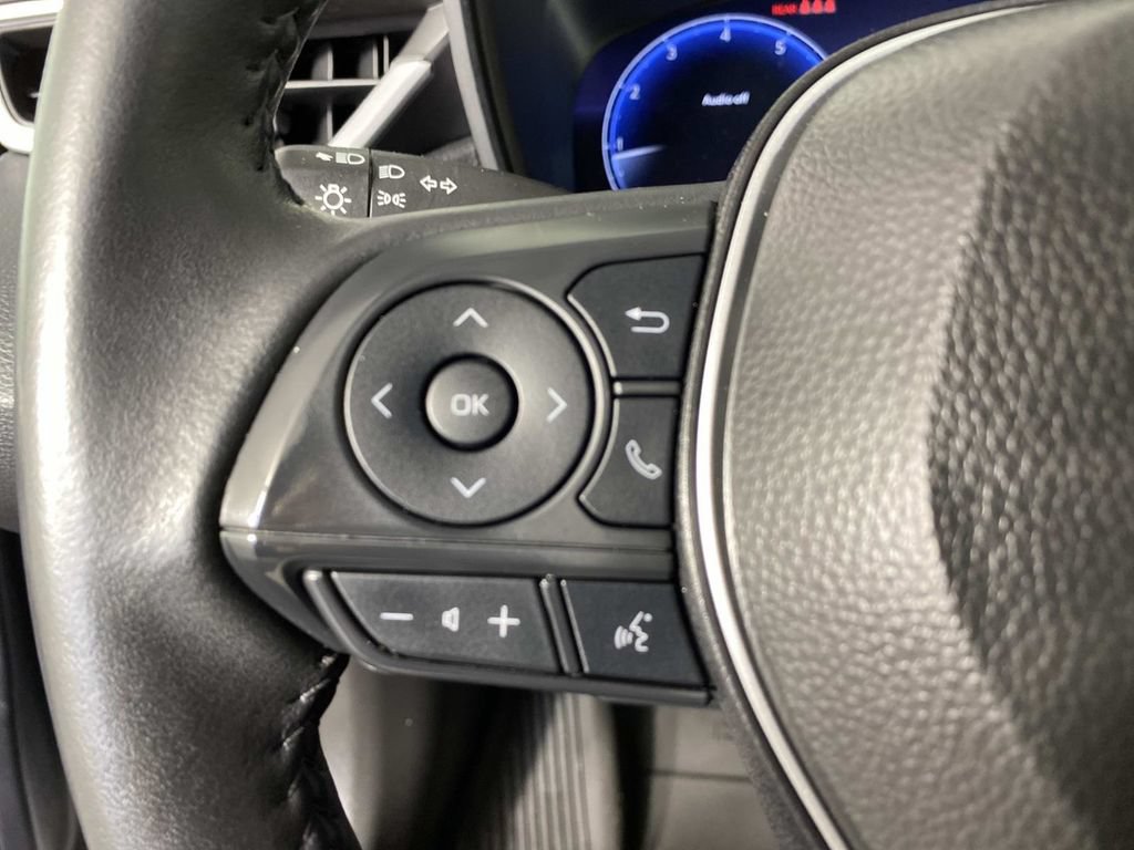 Used 2026 Toyota Corolla SE w/ SE Package FWD image 16