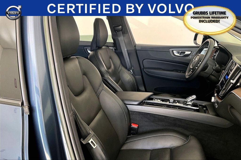 Certified 2023 Volvo XC60 B5 Ultimate w/ Protection Package Premier image 11