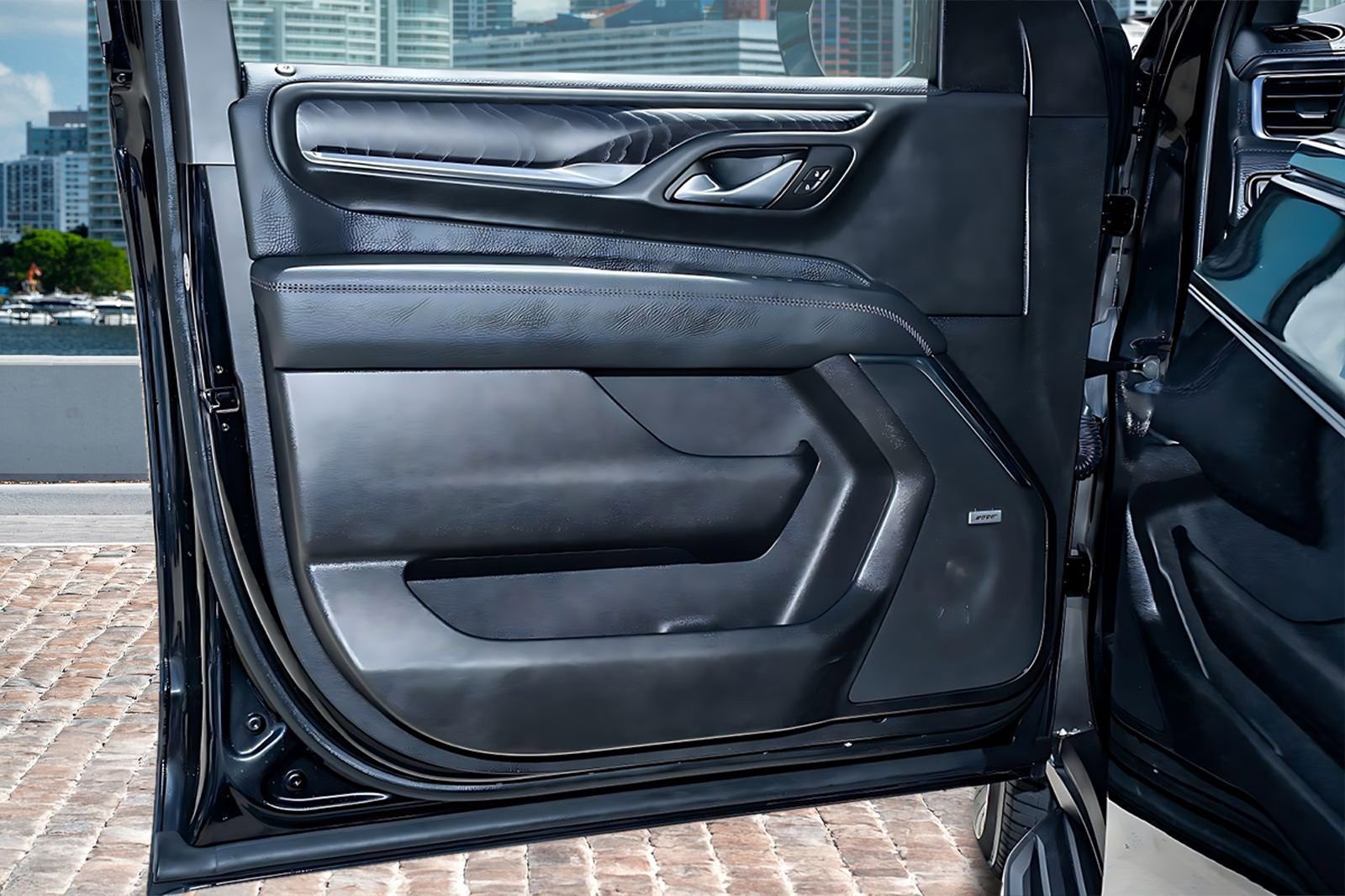 Used 2024 GMC Yukon XL Denali image 13