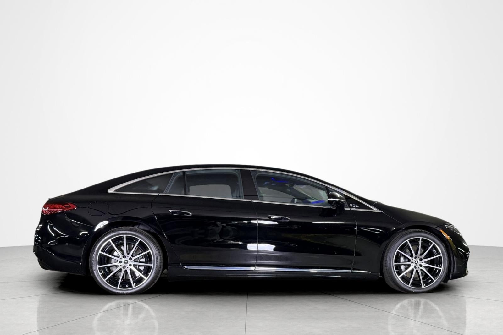 New 2026 Mercedes-Benz EQS 450+ 4MATIC Sedan image 6