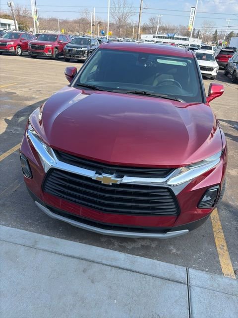 Used 2022 Chevrolet Blazer LT image 2