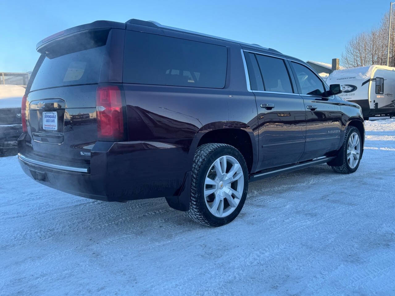 Used 2017 Chevrolet Suburban Premier image 4