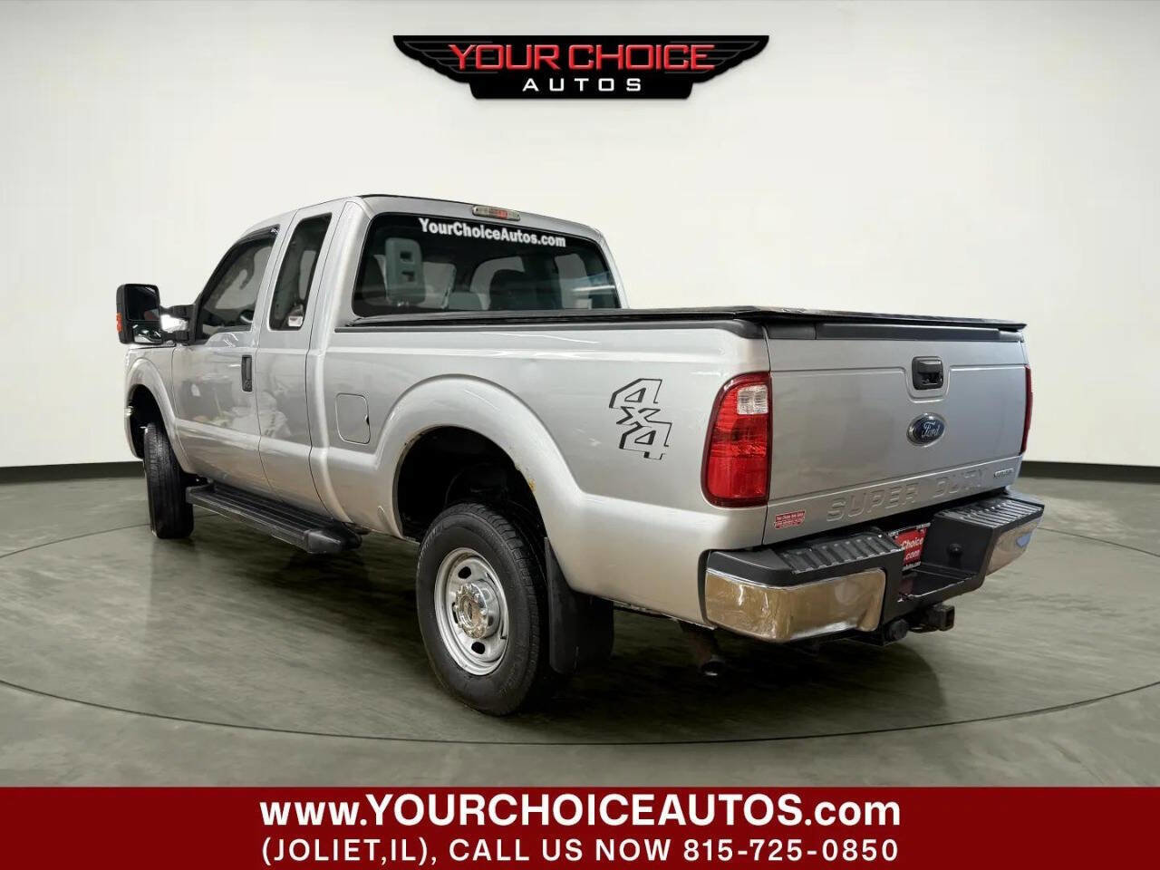 Used 2015 Ford F250 XL w/ XL Appearance Package image 3