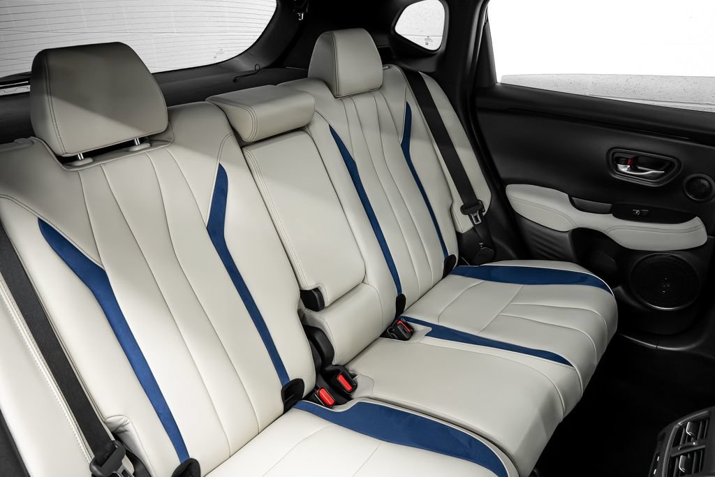 Certified 2025 Acura ADX A-Spec FWD image 30