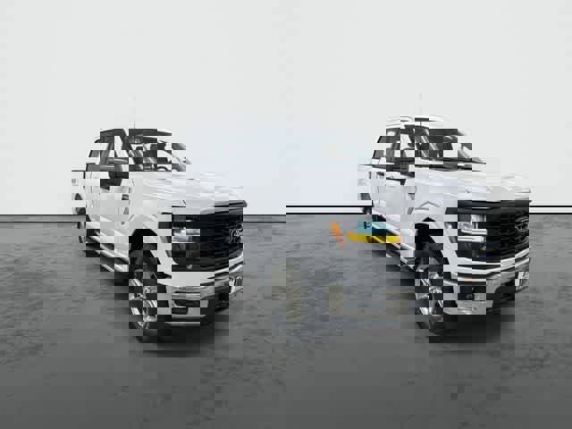 Used 2025 Ford F150 XLT w/ Tow/Haul Package image 6