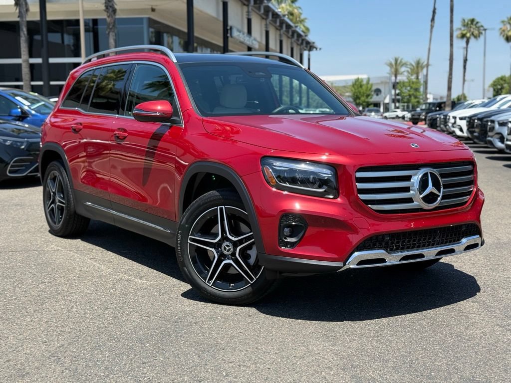 Certified 2026 Mercedes-Benz GLB 250 image 1