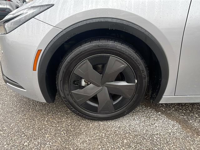 Used 2024 Toyota Prius image 10