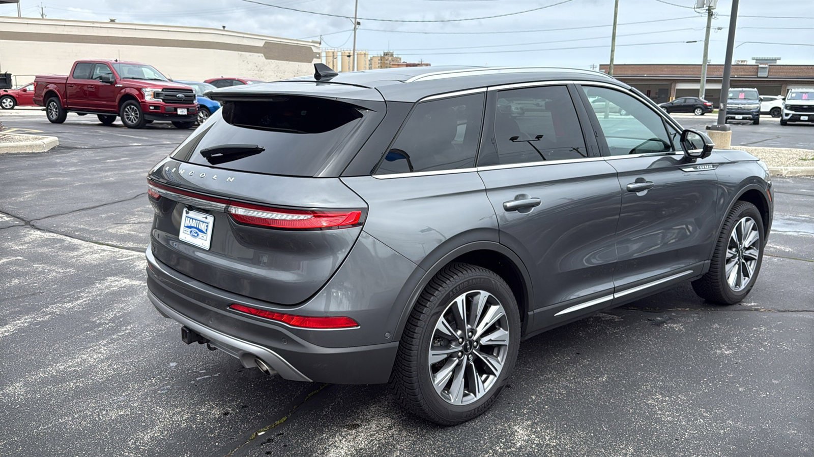 Used 2022 Lincoln Corsair Reserve w/ Equipment Group 201A AWD/4WD image 9